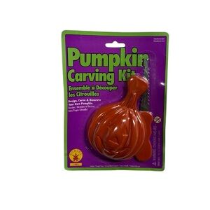 Rubie’s pumpkin carving kit comes with 2 pieces, brand new in package never used